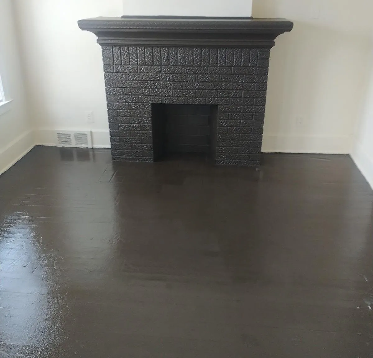 2905 Waverly Ave — Photo 3