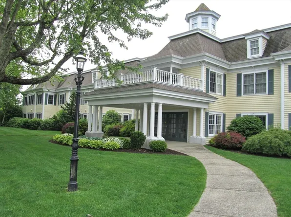 601 Route 28 APT 104, Harwich Port, MA 02646