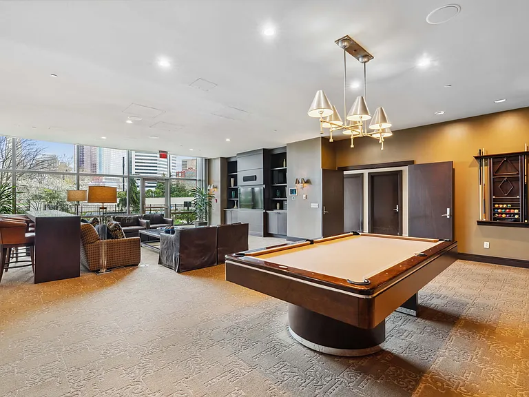 1 Miranova Pl #1840 — Photo 18