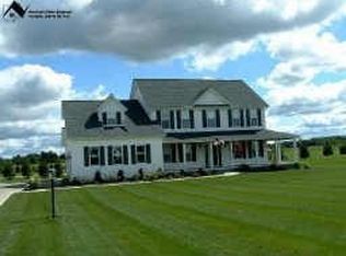 2975 Pioneer Way Dr, Medina, OH 44256