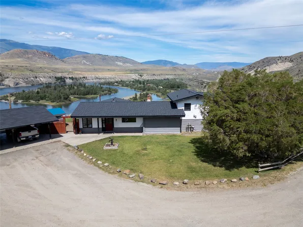 3541 Drinkwater Rd, Ashcroft, BC V0K 1H0