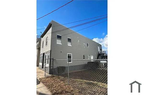 Building Photo - 348 Carnegie Pl #1