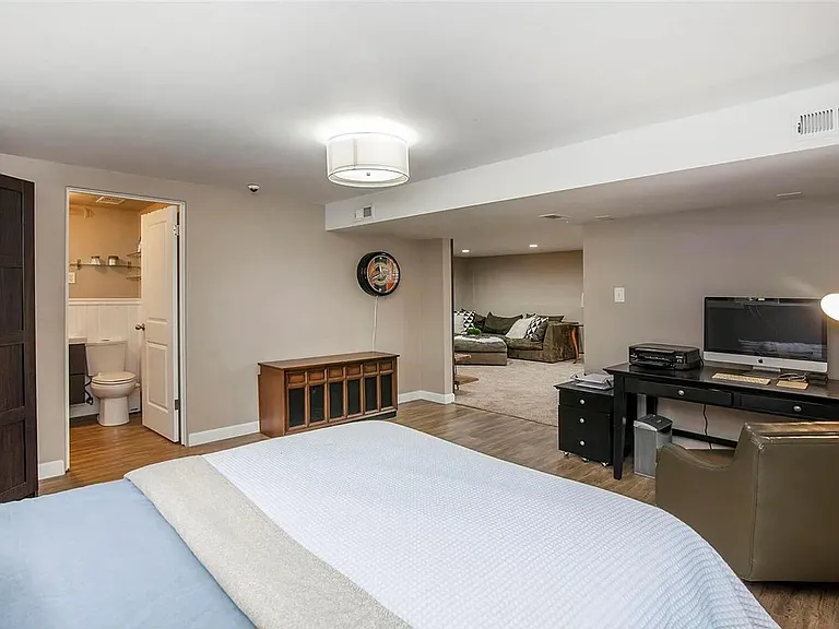 7201 W Ellsworth Ave — Photo 21