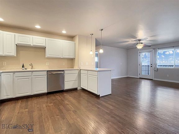 5th image of 2240 Baxter Ln Unit B6