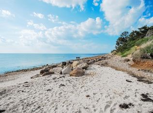 215 Sippewissett Rd, Falmouth, MA 02540