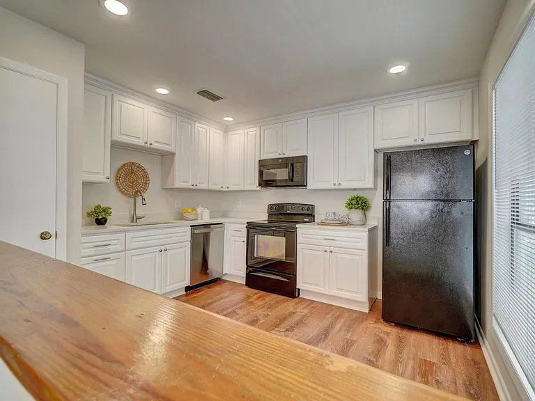 2907 Odin Pl — Photo 17