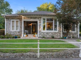 603 W 3rd St, Delavan, IL 61734