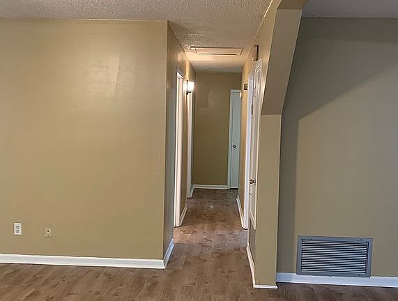 2nd image of 6016 Idlemoore Ct