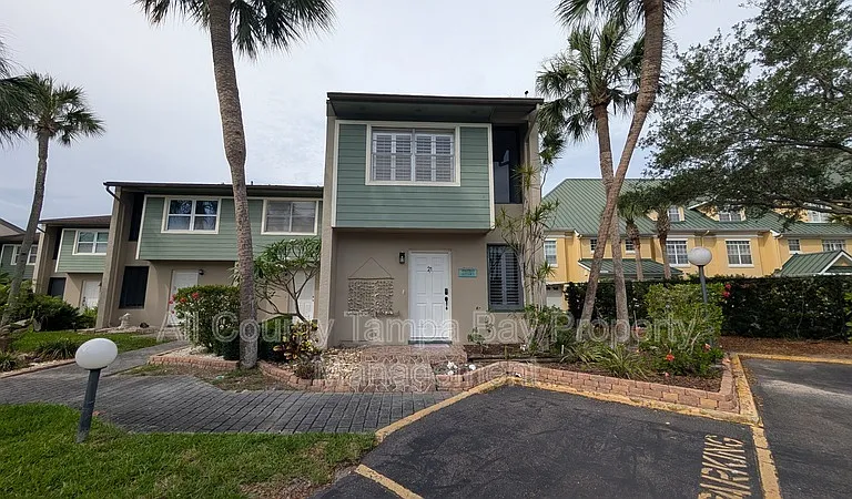 1028 Apollo Beach Blvd #21 — Photo 1