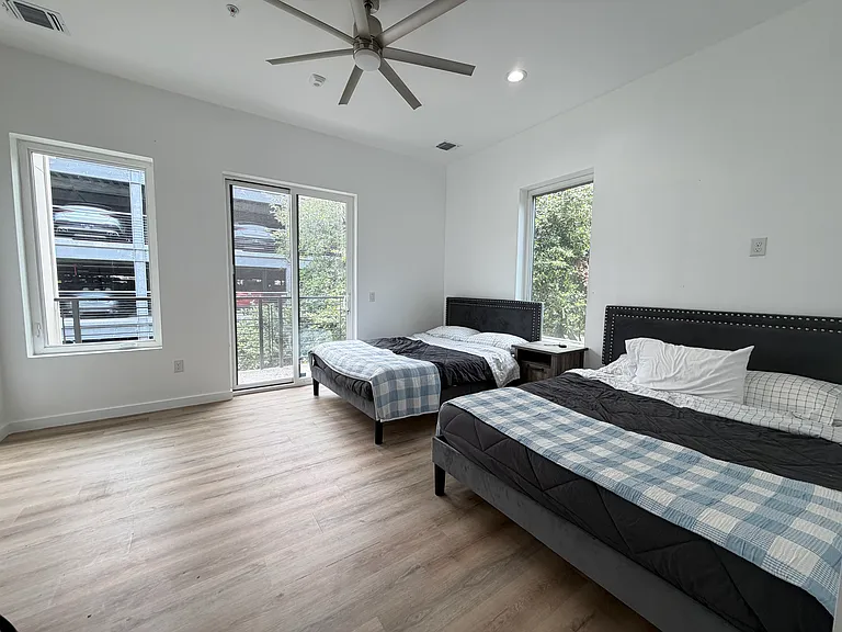 503 Kenniston Dr #7 — Photo 5