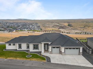 7176 W 22nd Pl, Kennewick, WA