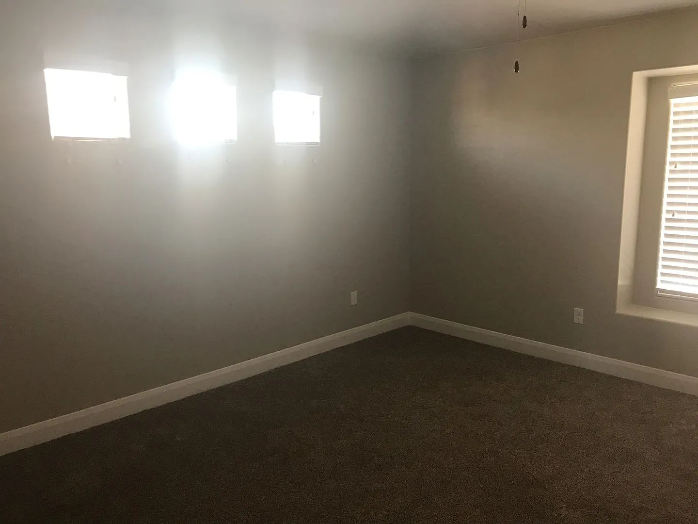 3 bedroom 2.5 bathroom Townhome in Santa Clara! — Photo 4