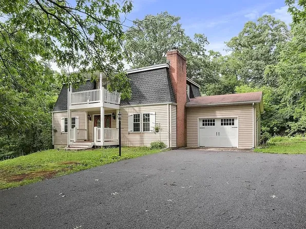 21834 Black Rock Ln #1, Hagerstown, MD 21740