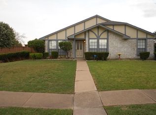 1400 Panola Dr, Mesquite, TX 75150