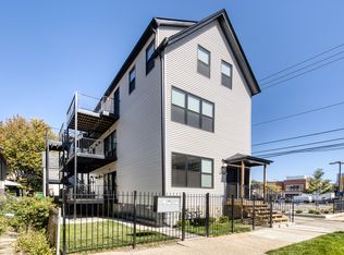 2412 W Belden Ave APT 2F, Chicago, IL 60647