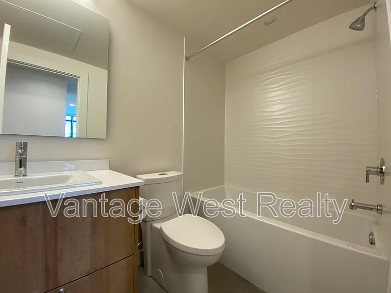 3699 Capozzi Rd #306 — Photo 15