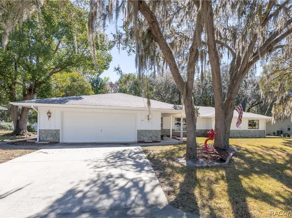 57 Greentree St, Homosassa, FL 34446