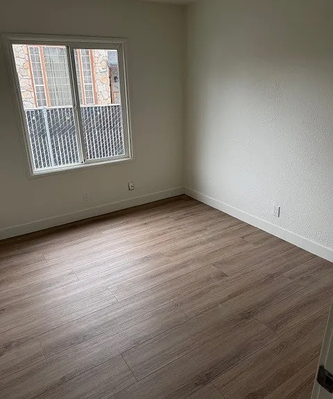 380 Cherry Way — Photo 6