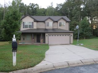 17 Canterbrooke Ct, Fountain Inn, SC 29644