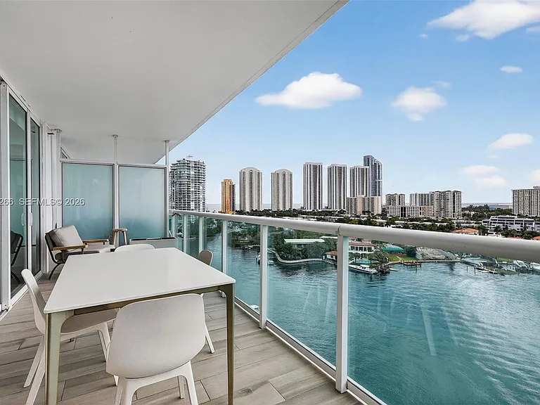 400 Sunny Isles Blvd #1207 — Photo 5