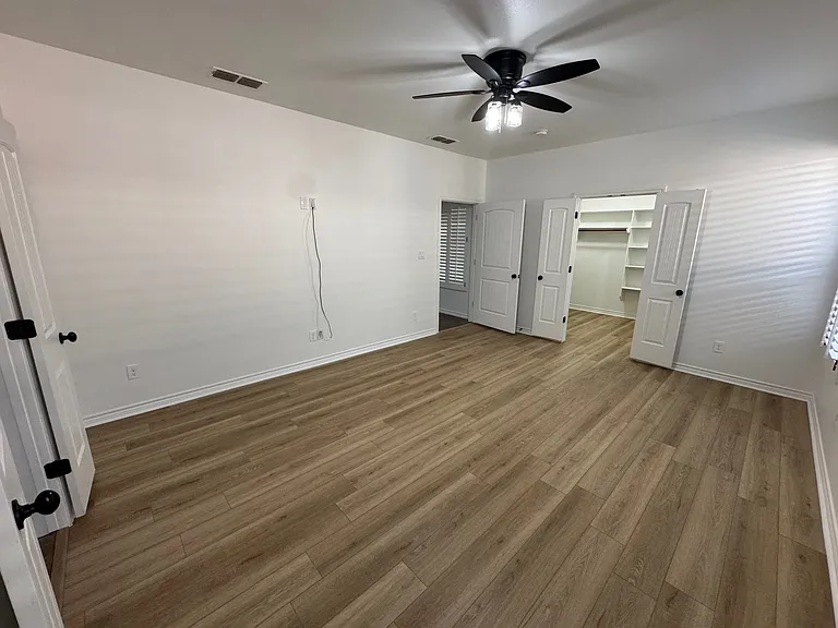 7201 Donatello St — Photo 13
