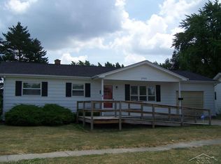 3740 Ventura Dr, Saginaw, MI 48604