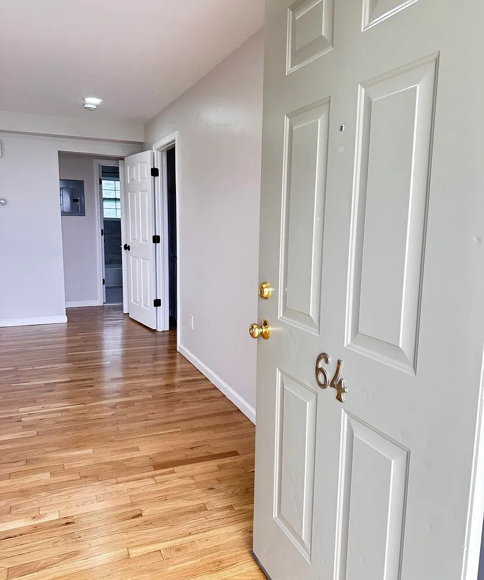 1 bed, $2,250 — Photo 2