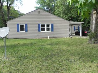 3200 W Torquay Rd, Muncie, IN 47304