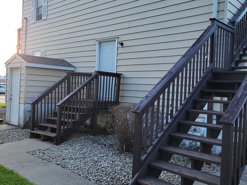 1st image of 1403 N Division St Unit 1