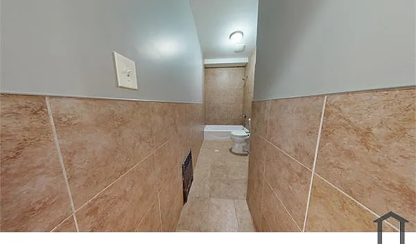 122 Targee St #2 — Photo 14