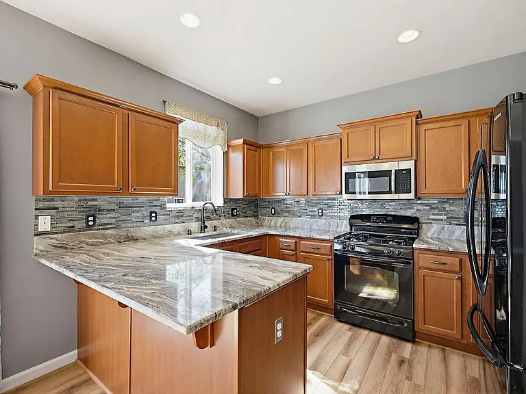 9966 Dain St SE — Photo 14