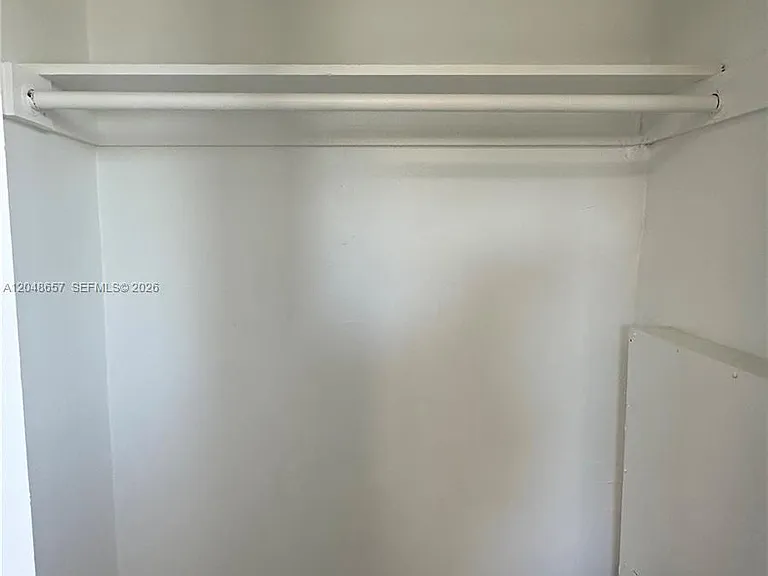 2401 NW 9th Ave #3 — Photo 29