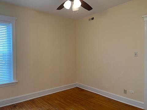 5th image of 3031 W Leland Ave #1