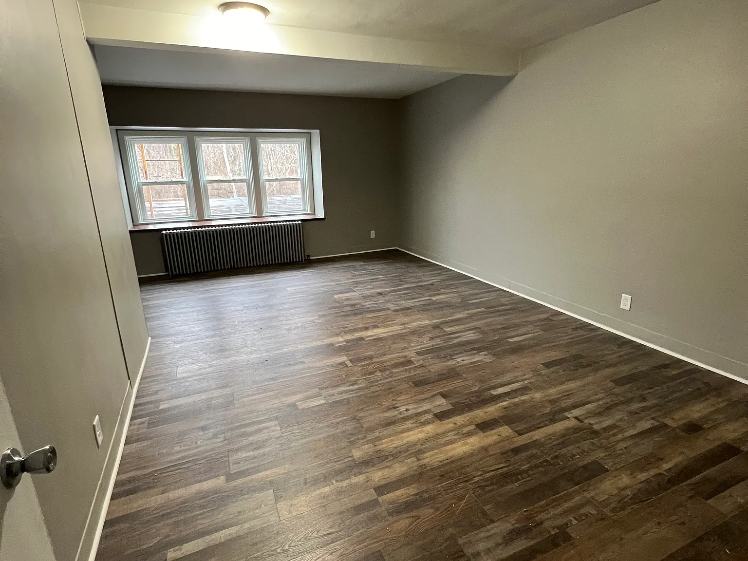 1 bed, 840 sqft, $975 — Photo 2