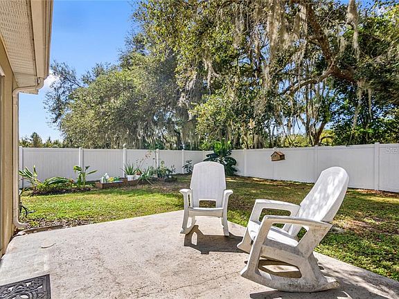 5th image of 30736 Sonnet Glen Dr