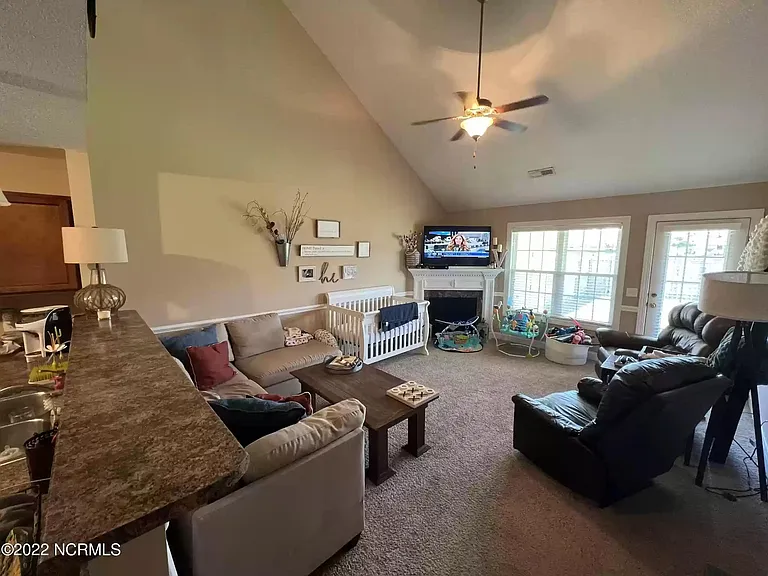 2204 B Chavis Dr #B — Photo 12