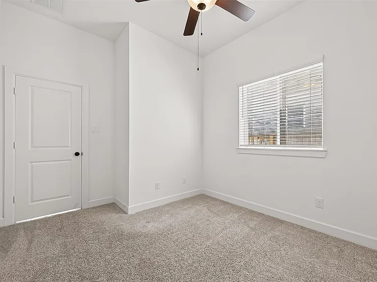 234 Amaranth Way — Photo 42