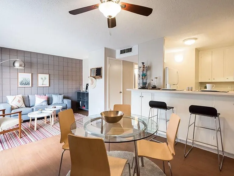 Casa Del Rio Apartments — Photo 6