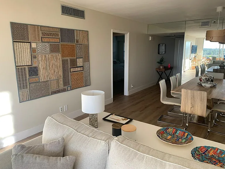 3520 Oaks Way #607 — Photo 6