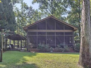 79 Oak Pointe Rd, Newberry, SC 29127