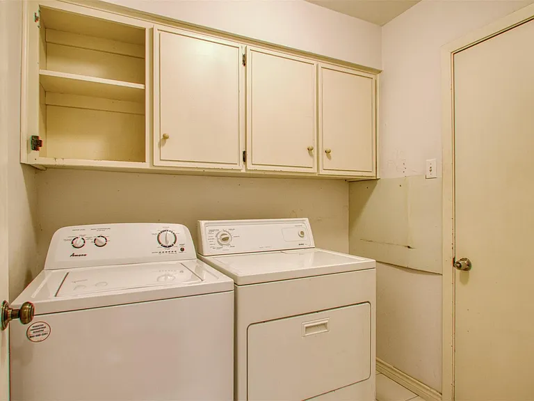 3809 Graphic Pl — Photo 4