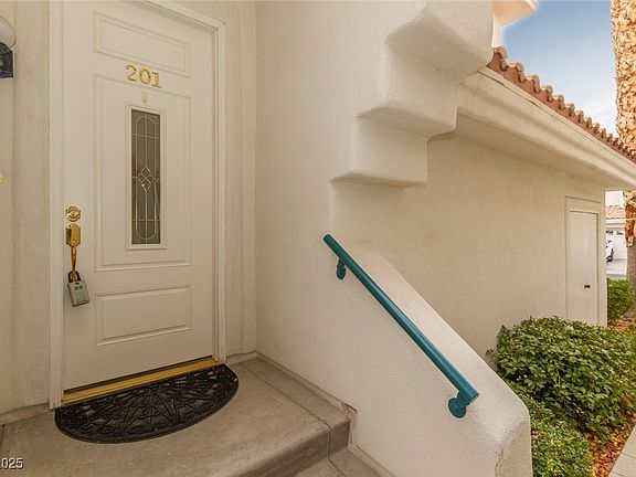 3rd image of 7640 Rolling View Dr Unit 201