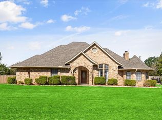 2717 N Hill Ter, Cleburne, TX 76031