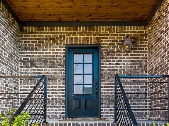 3rd image of 5019 Grove Park Ct NE