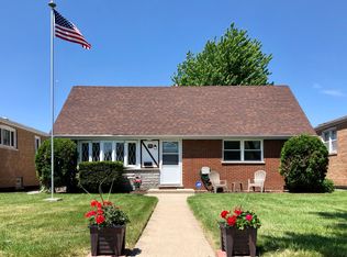 7716 Austin Ave, Burbank, IL 60459