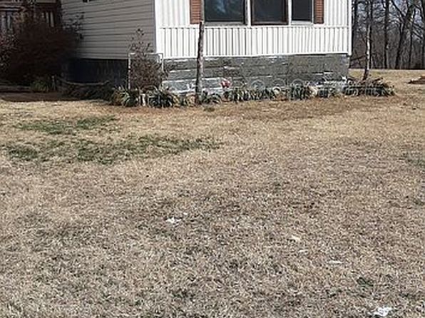58 Alward Ct