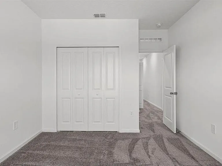 3302 Laurent Loop — Photo 17