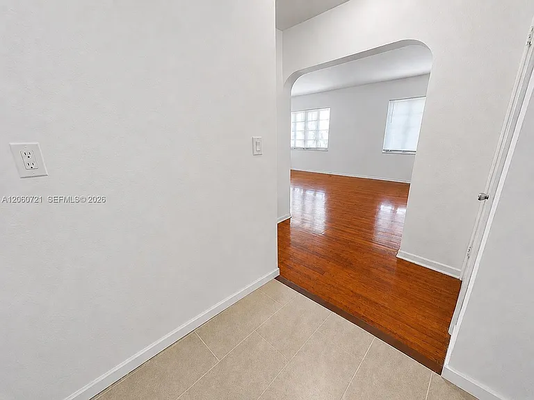 7407 Byron Ave #3 — Photo 19