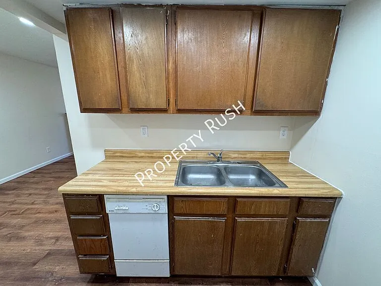 1511 Rustic Dr NW #1511 — Photo 12