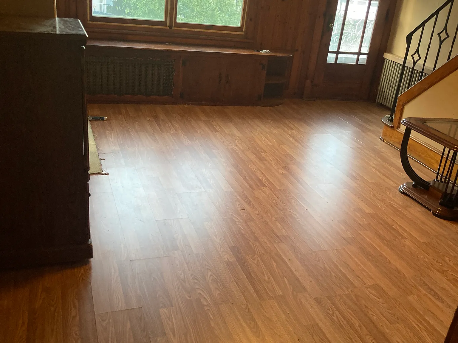 1025 Crown Ave — Photo 4